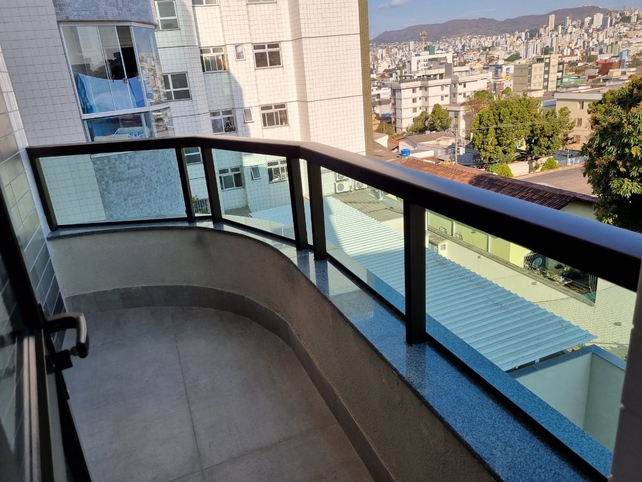 Apartamento à venda com 3 quartos, 90m² - Foto 8