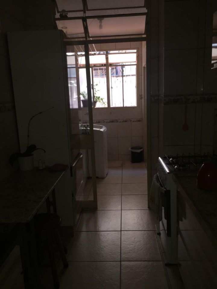 Apartamento à venda com 2 quartos, 60m² - Foto 4