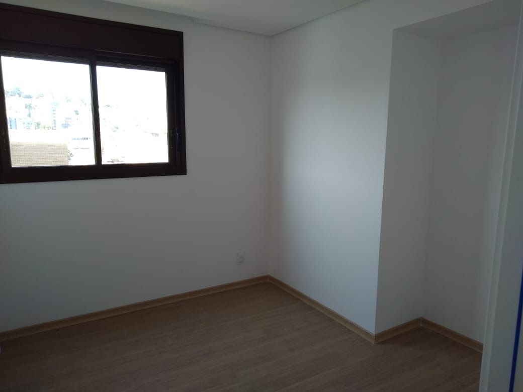 Apartamento à venda com 3 quartos, 85m² - Foto 8