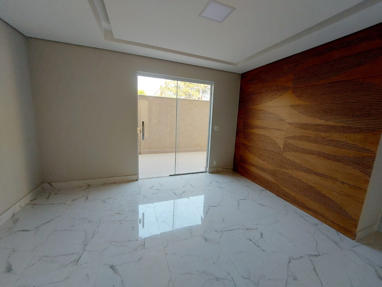 Apartamento à venda com 3 quartos, 178m² - Foto 4