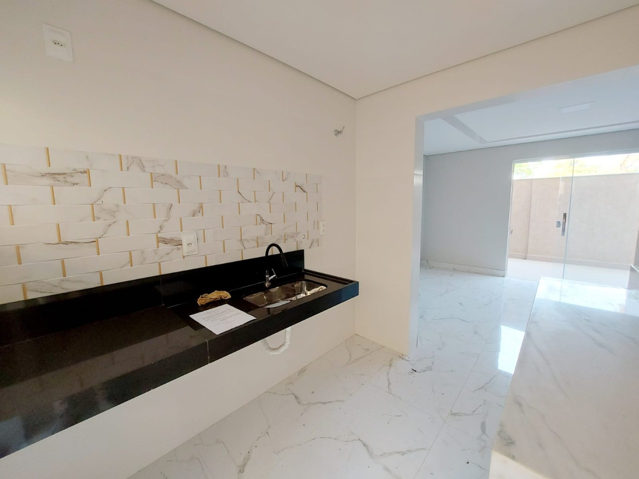 Apartamento à venda com 3 quartos, 178m² - Foto 9