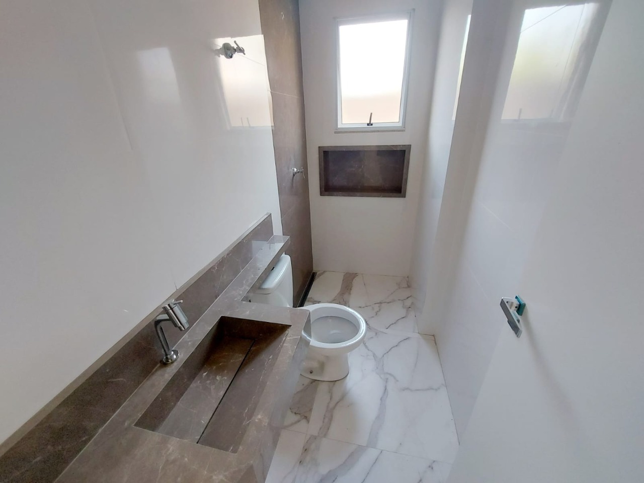 Apartamento à venda com 3 quartos, 178m² - Foto 12