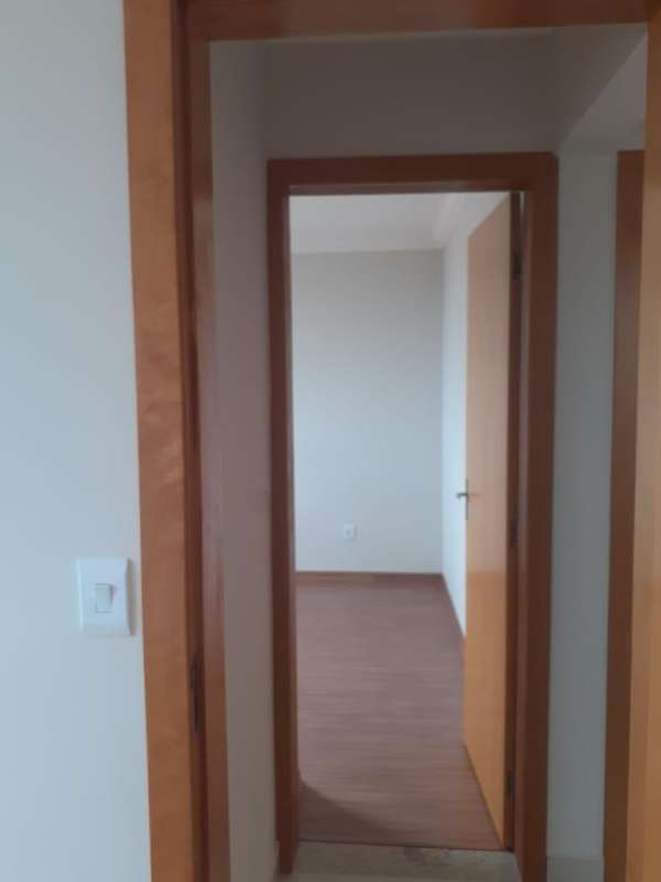 Apartamento à venda com 3 quartos - Foto 10