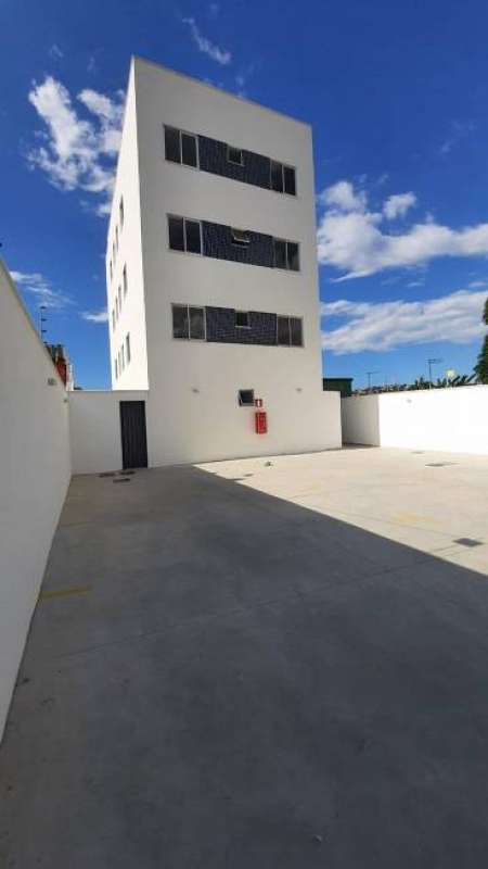 Apartamento à venda com 2 quartos, 45m² - Foto 1