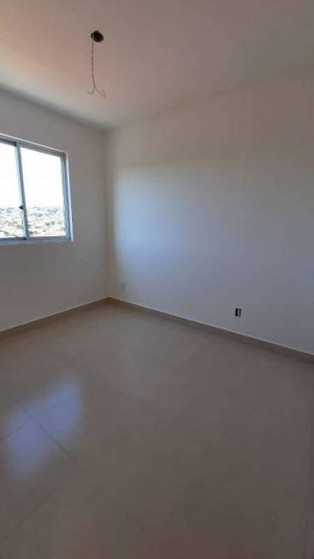 Apartamento à venda com 2 quartos, 45m² - Foto 3