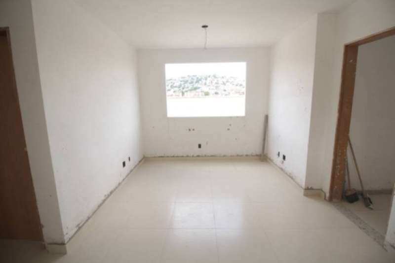 Apartamento à venda com 2 quartos, 44m² - Foto 8