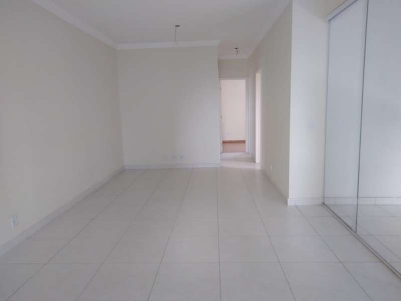 Apartamento à venda com 3 quartos, 170m² - Foto 8