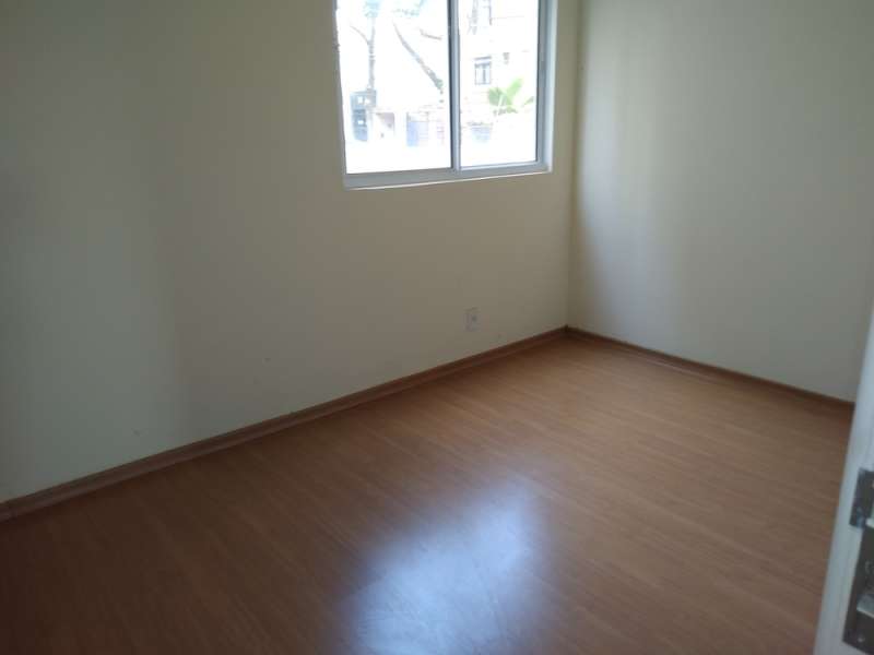 Apartamento à venda com 3 quartos, 170m² - Foto 2