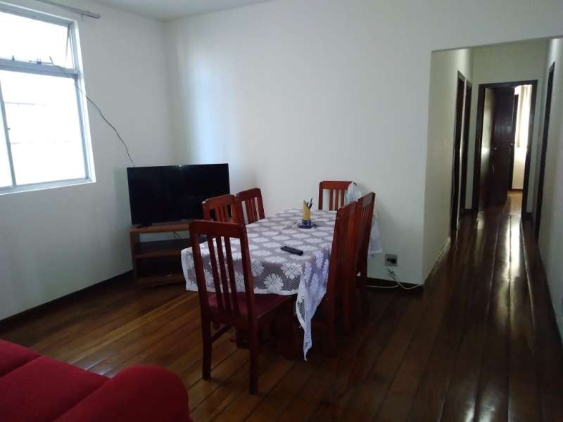 Apartamento à venda com 3 quartos, 85m² - Foto 2