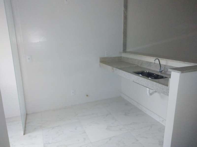 Apartamento à venda com 2 quartos, 48m² - Foto 2