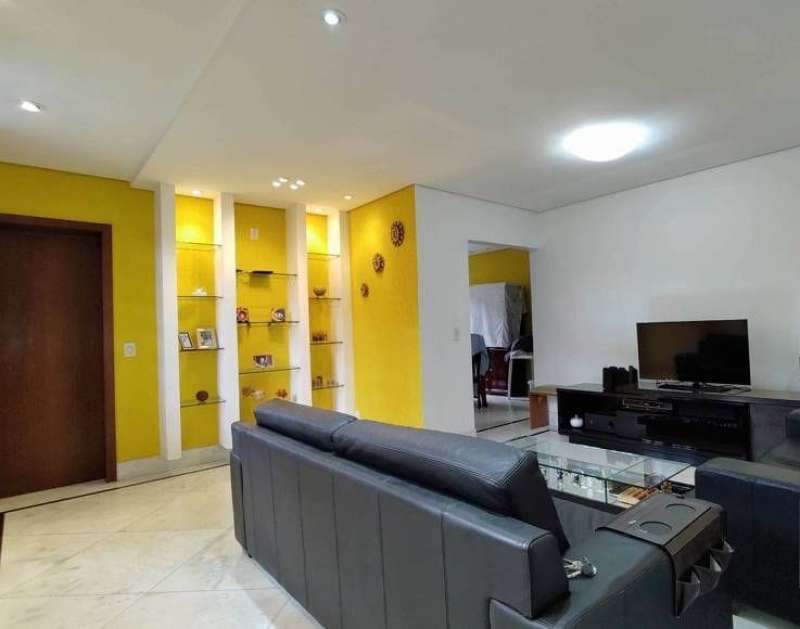 Apartamento à venda com 3 quartos, 175m² - Foto 3