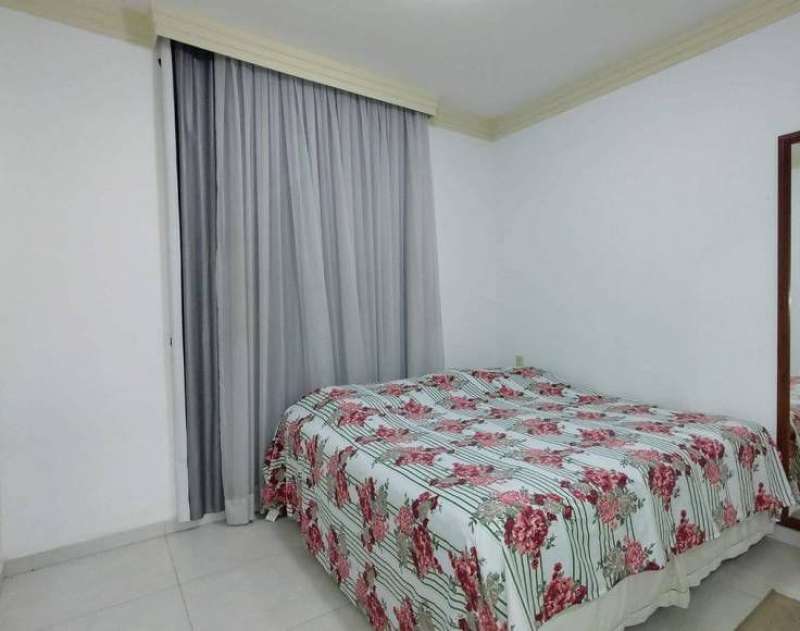 Apartamento à venda com 3 quartos, 175m² - Foto 8