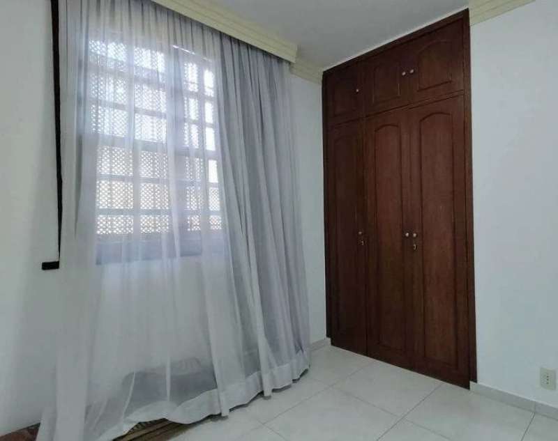 Apartamento à venda com 3 quartos, 175m² - Foto 7