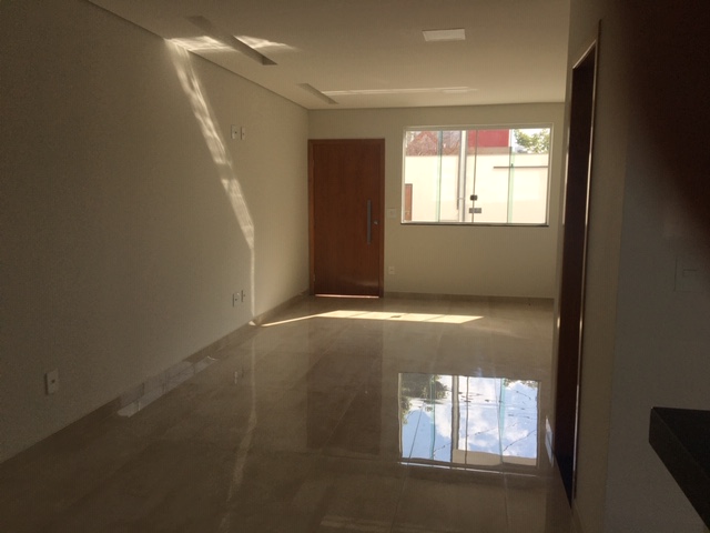 Casa à venda com 3 quartos, 122m² - Foto 6