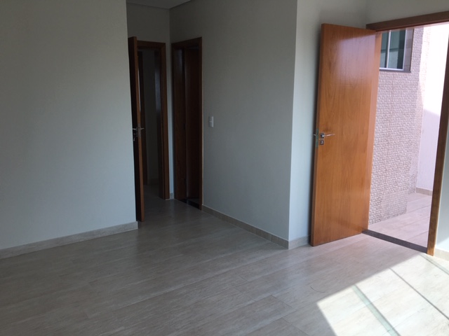 Casa à venda com 3 quartos, 122m² - Foto 10