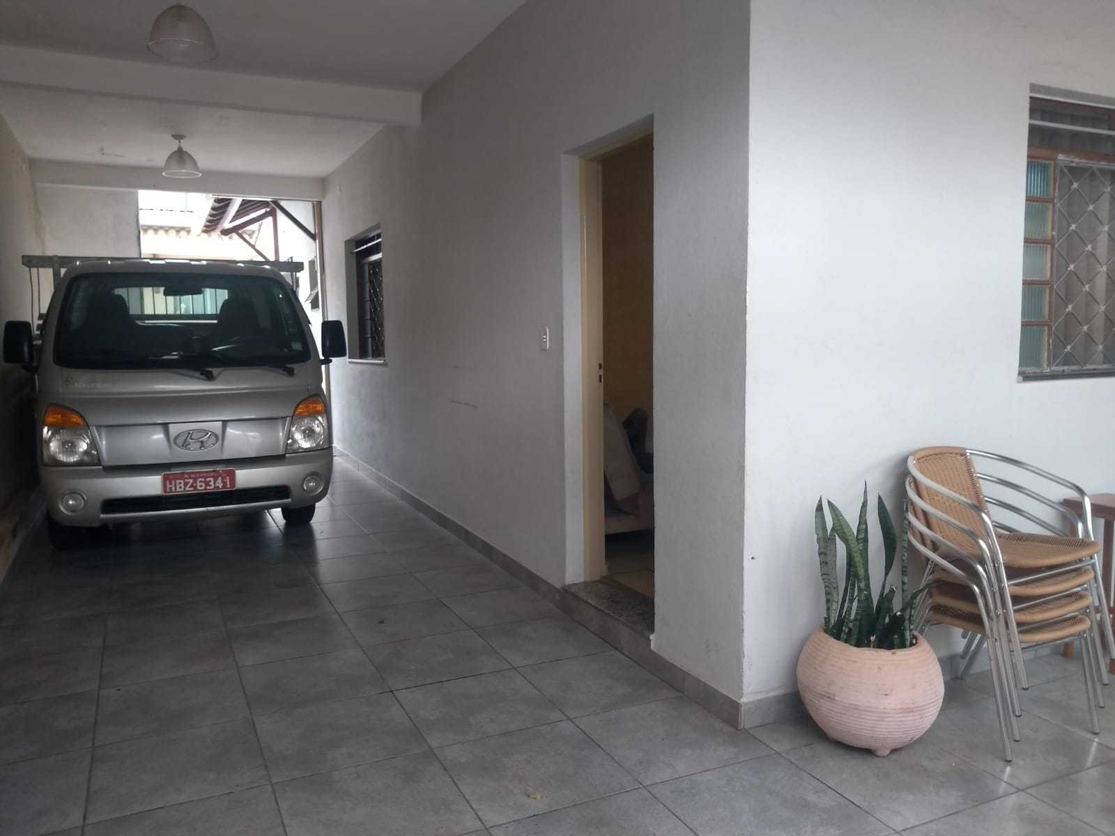 Casa à venda com 5 quartos, 230m² - Foto 18