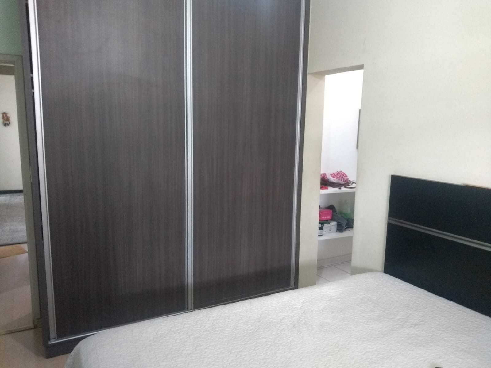 Casa à venda com 5 quartos, 230m² - Foto 13