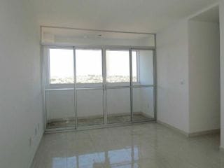 Apartamento à venda com 2 quartos, 60m² - Foto 1