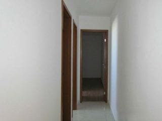 Apartamento à venda com 2 quartos, 60m² - Foto 2