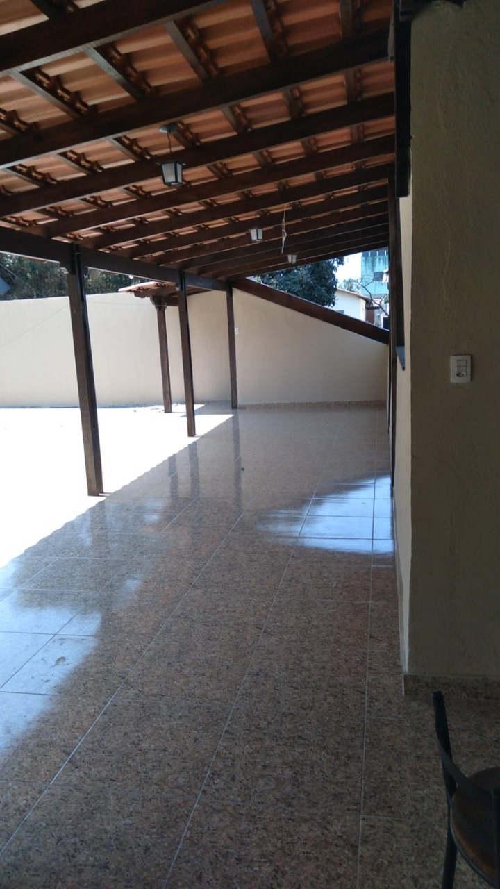 Casa à venda com 4 quartos, 150m² - Foto 23