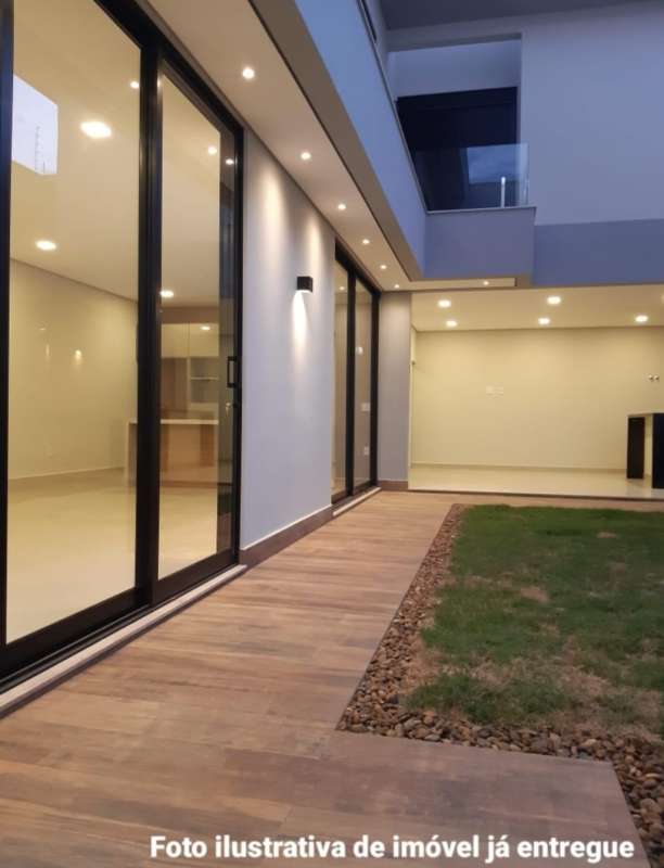 Casa à venda com 3 quartos, 24100m² - Foto 5