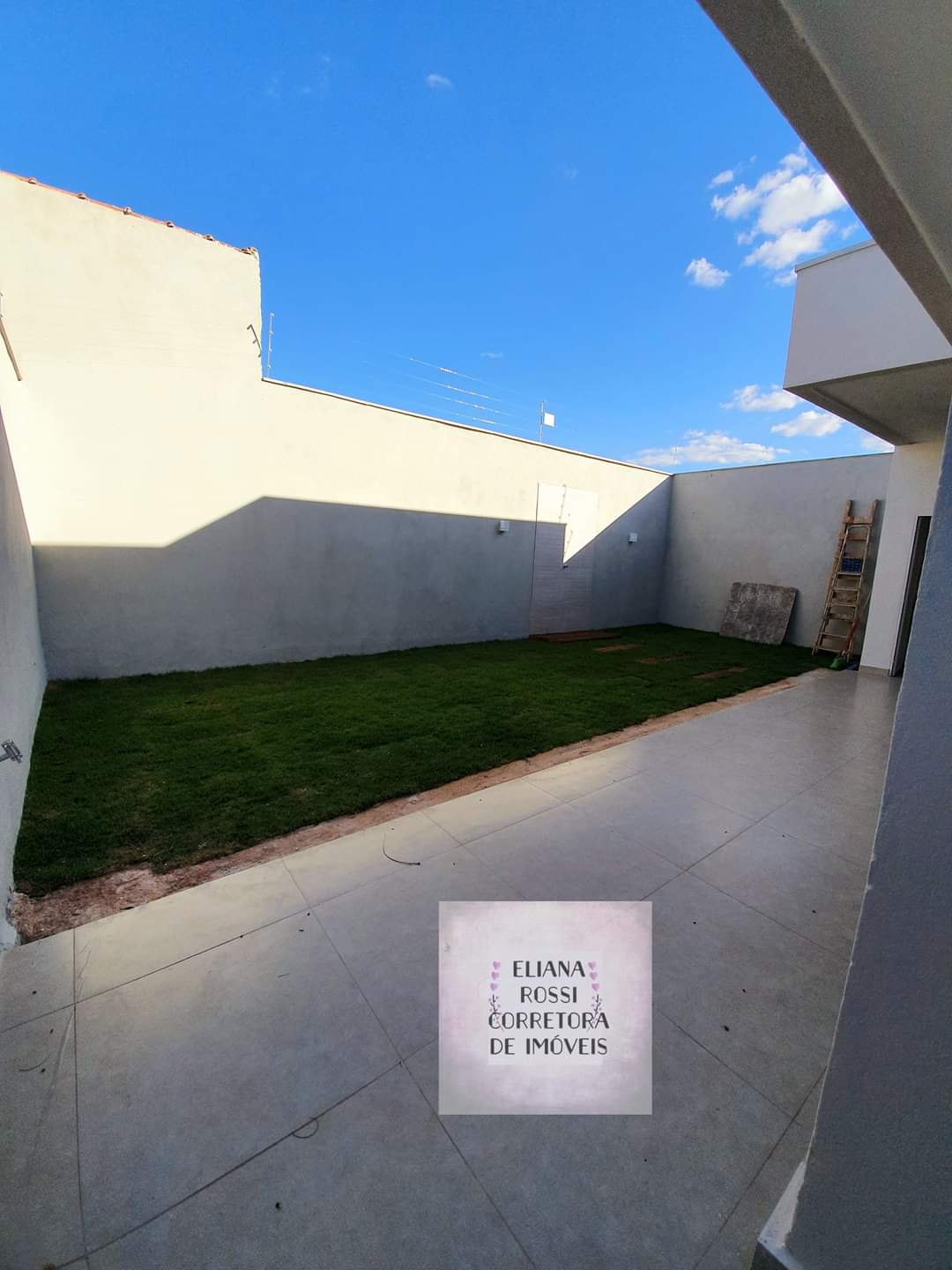 Casa à venda com 3 quartos, 157m² - Foto 11