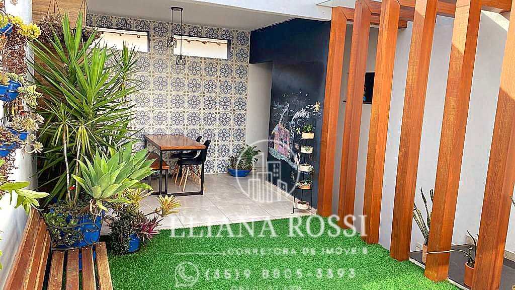 Casa à venda com 2 quartos, 180m² - Foto 1