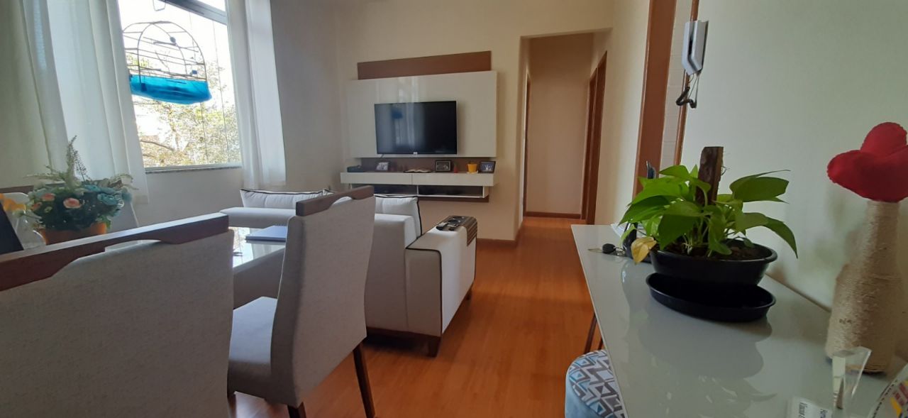 Apartamento à venda com 2 quartos, 51m² - Foto 2