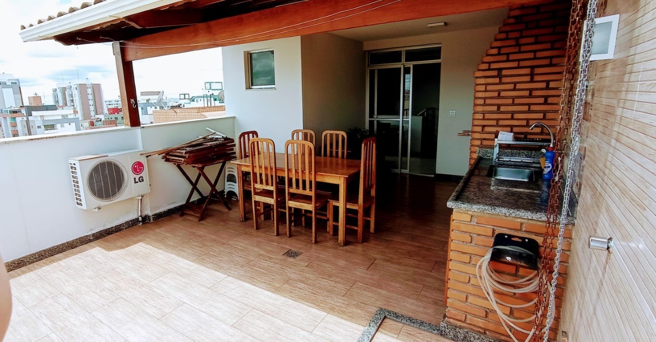 Cobertura à venda com 3 quartos, 130m² - Foto 1