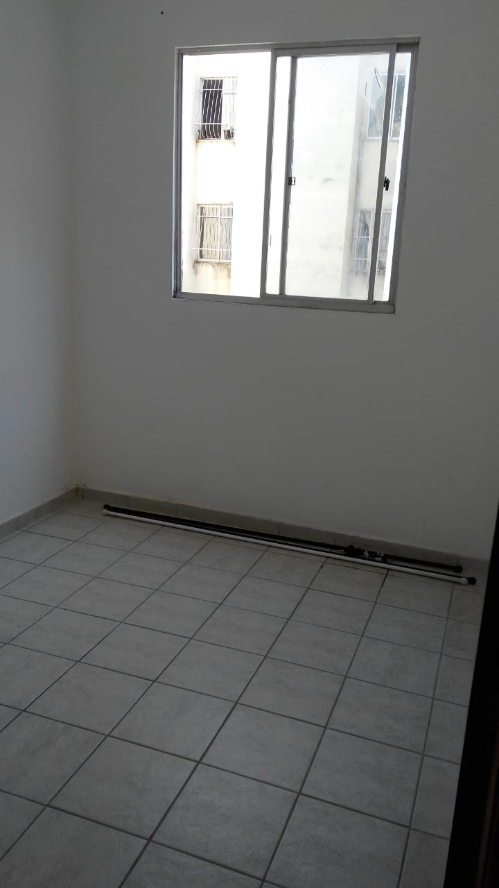 Apartamento à venda com 2 quartos, 47m² - Foto 2