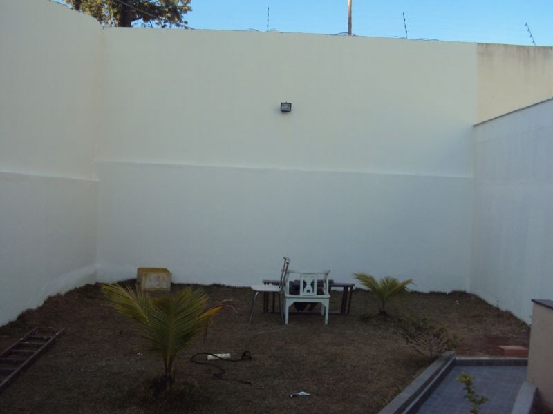 Casa à venda com 3 quartos, 200m² - Foto 3