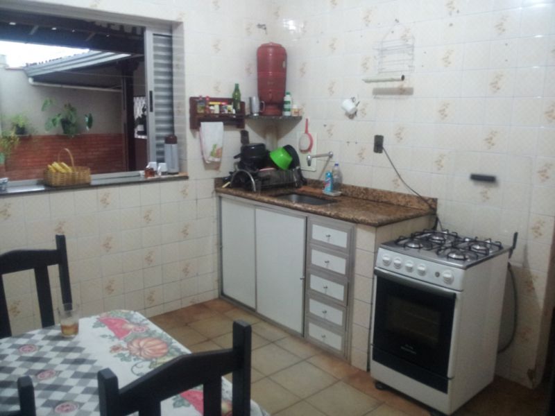 Casa à venda com 5 quartos, 250m² - Foto 8