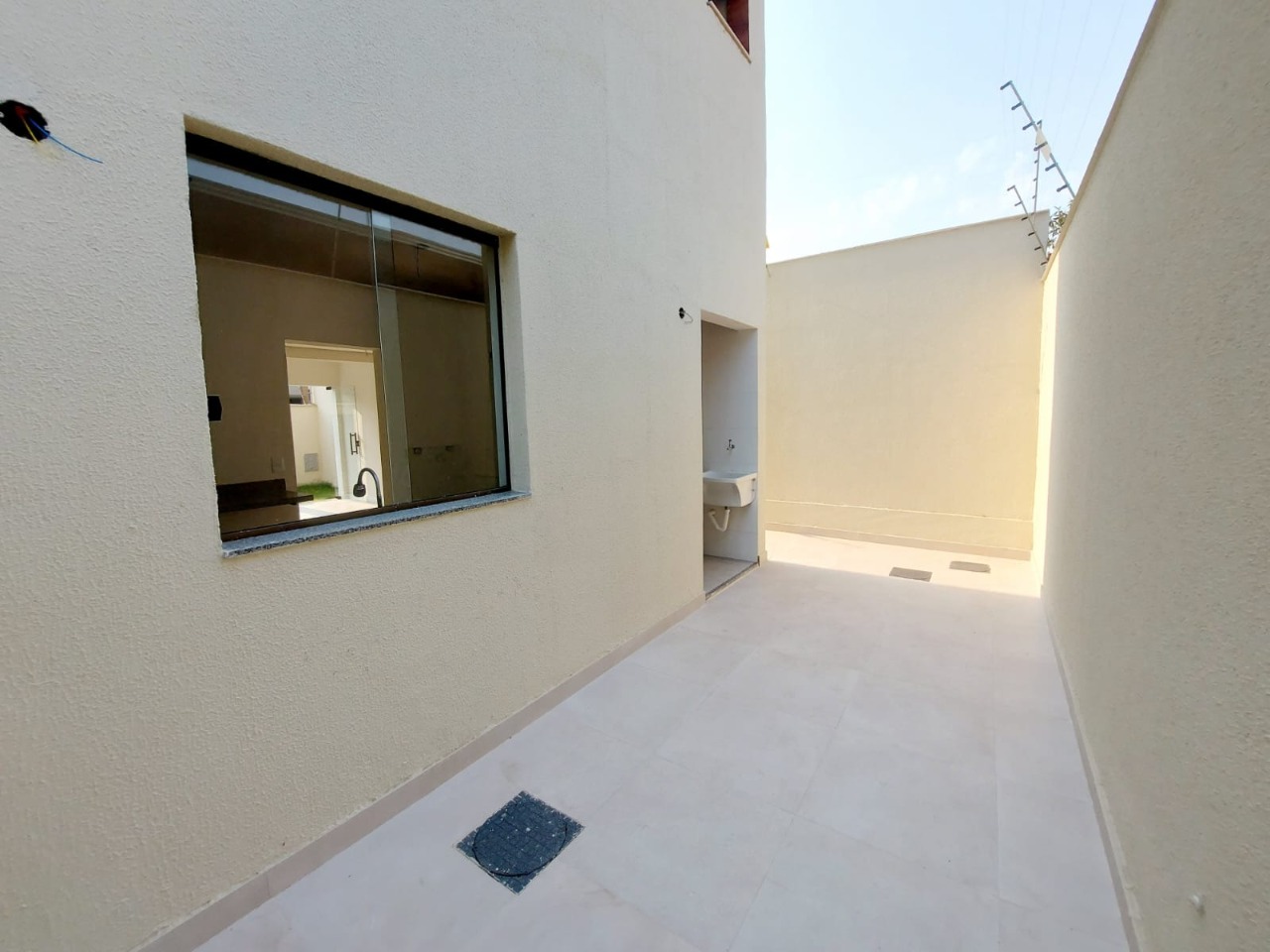 Casa à venda com 3 quartos, 86m² - Foto 9