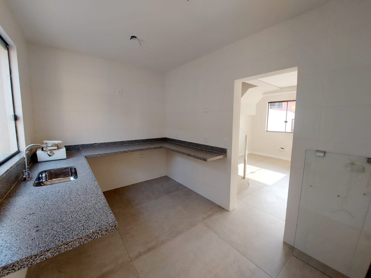 Casa à venda com 3 quartos, 86m² - Foto 8