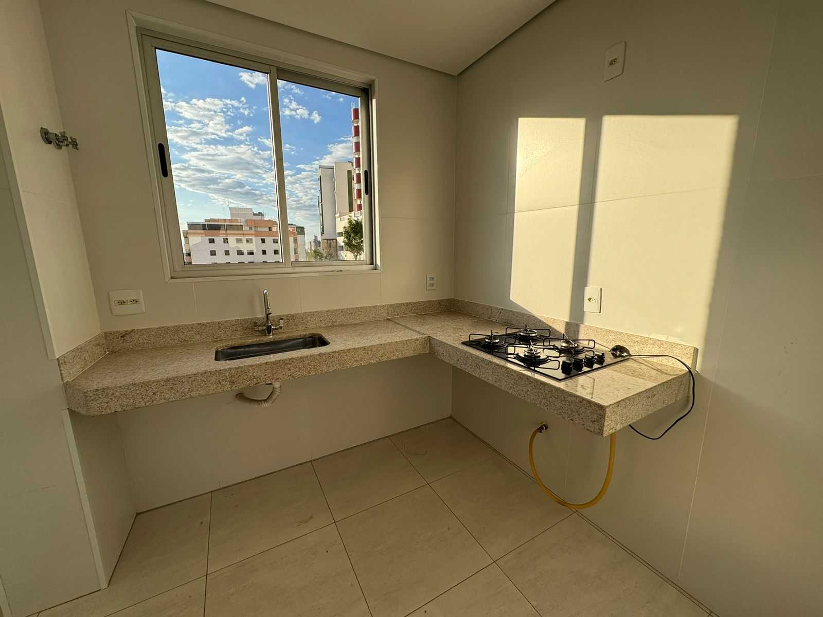 Apartamento à venda com 3 quartos, 98m² - Foto 5