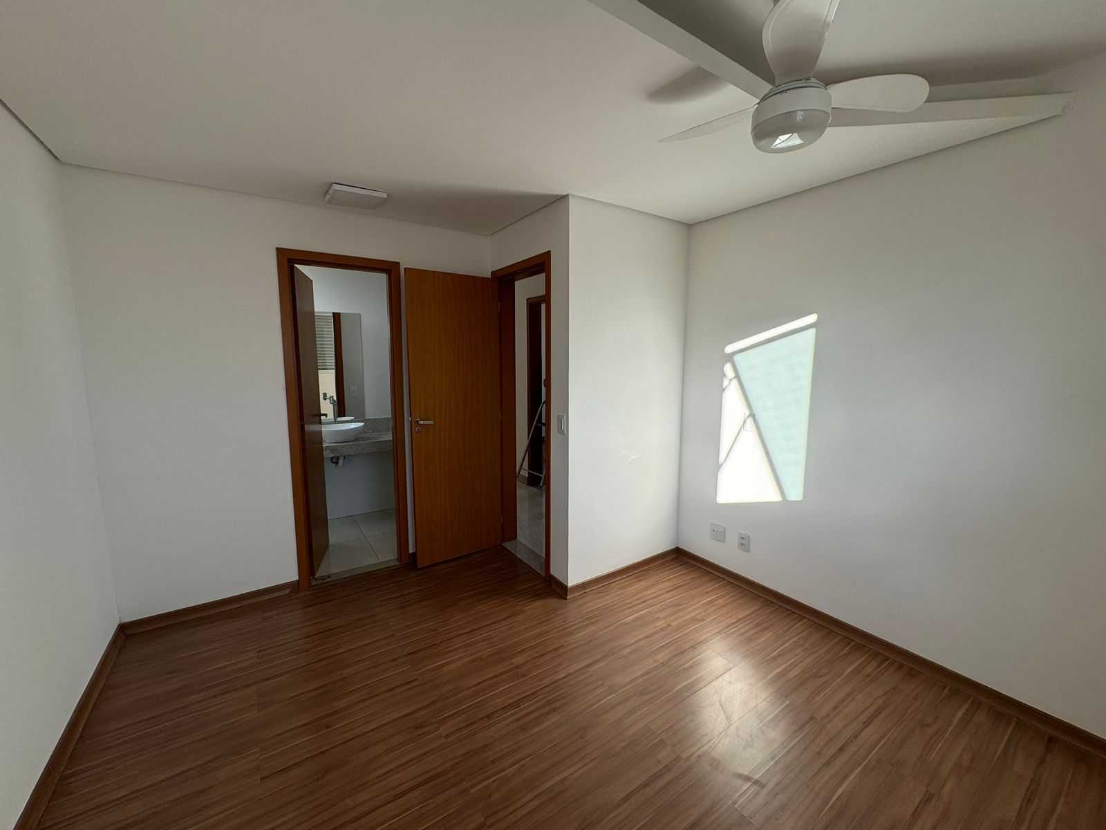 Apartamento à venda com 3 quartos, 98m² - Foto 16