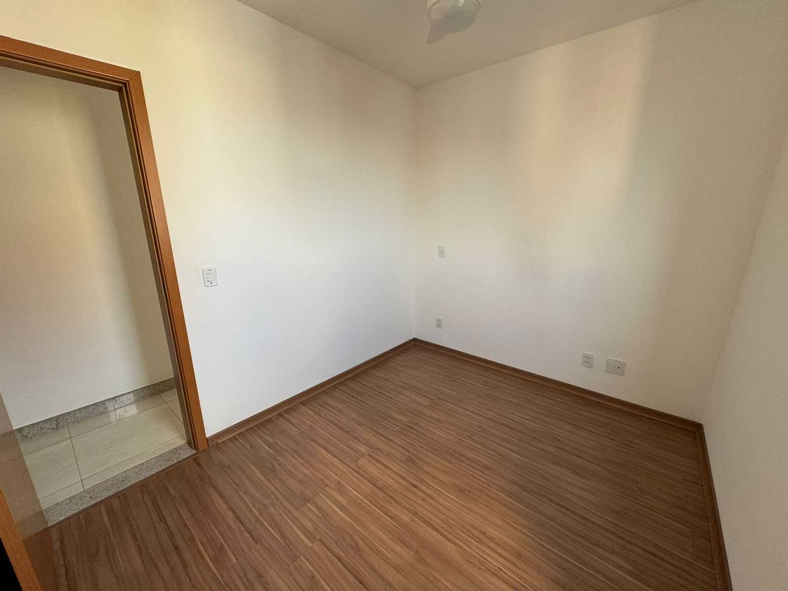 Apartamento à venda com 3 quartos, 98m² - Foto 10