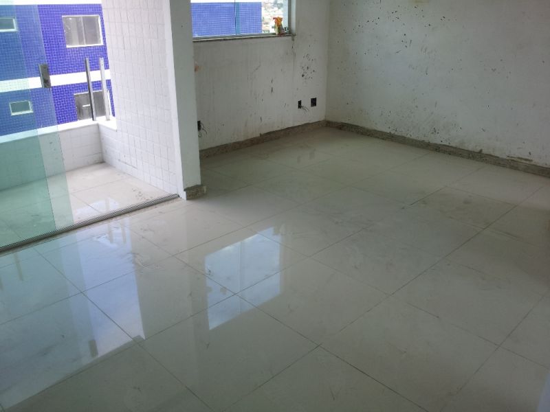 Apartamento à venda com 3 quartos, 85m² - Foto 4