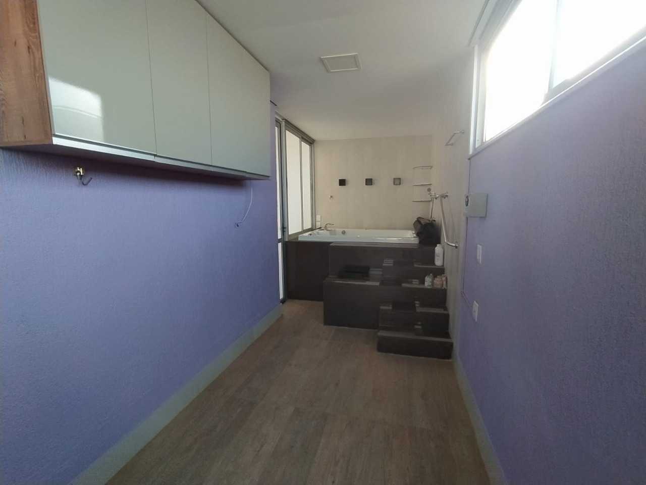 Apartamento à venda com 3 quartos, 135m² - Foto 21