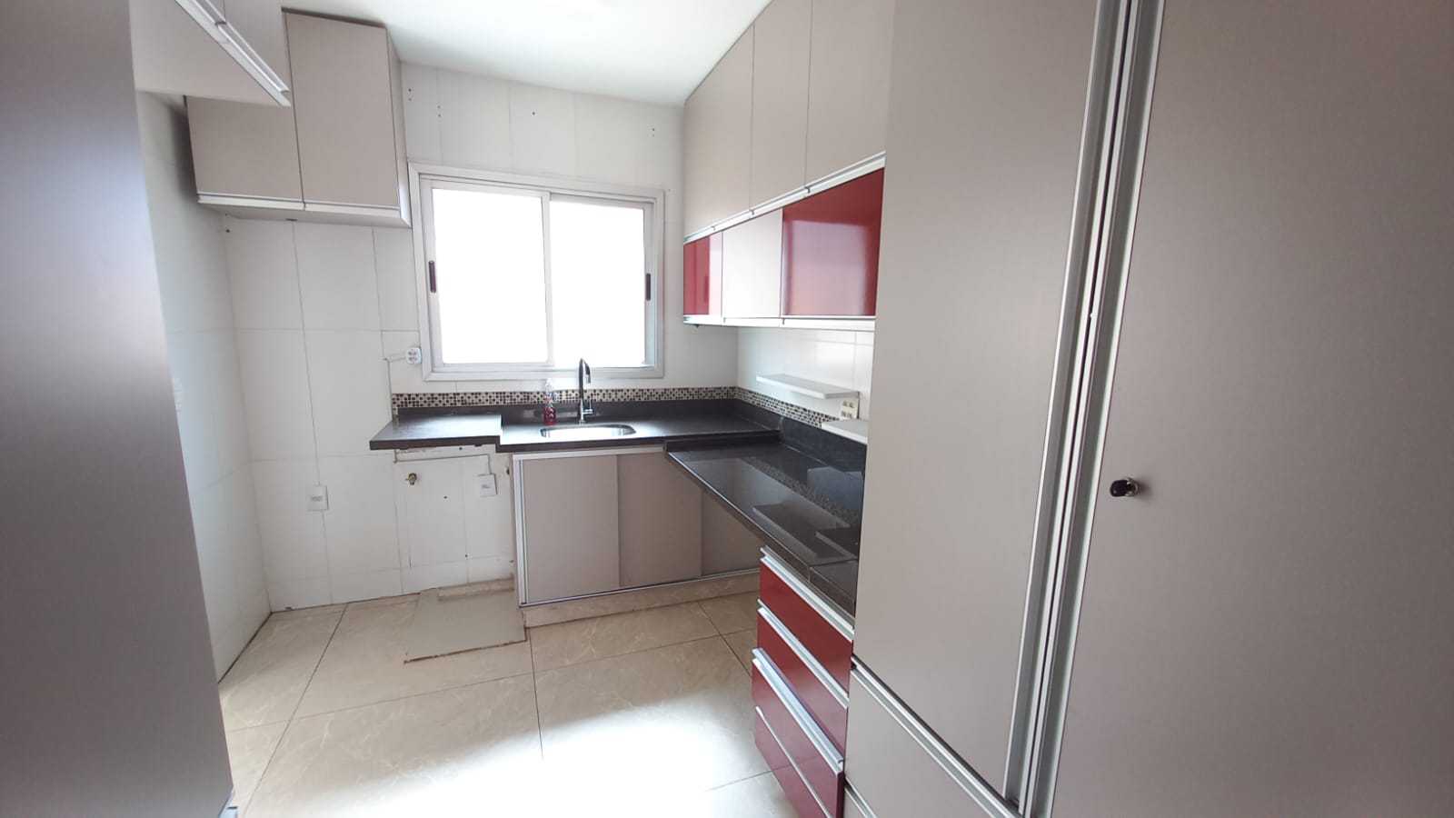 Apartamento à venda com 3 quartos, 135m² - Foto 6