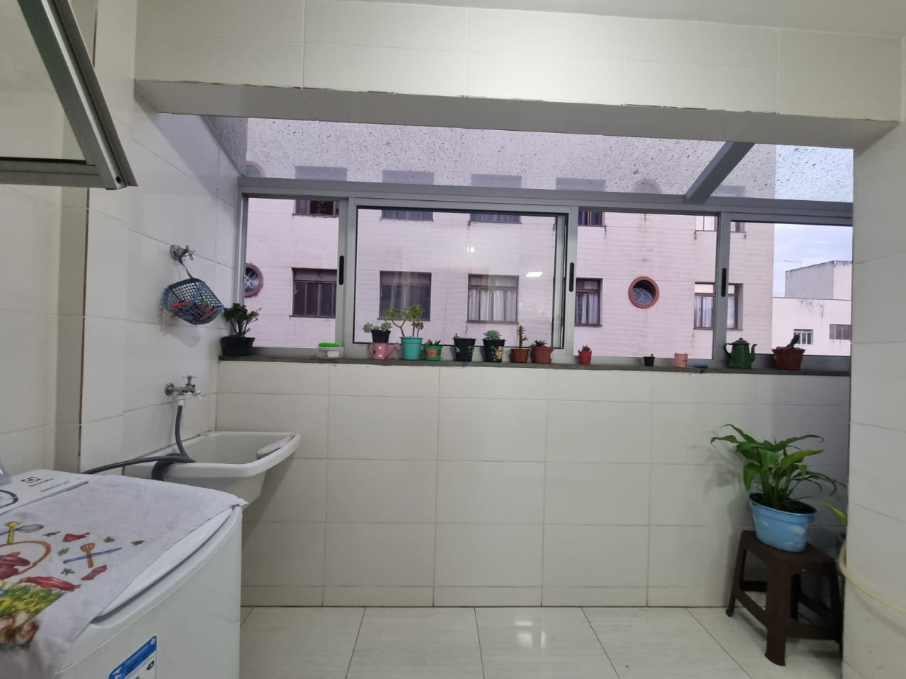 Apartamento à venda com 2 quartos, 60m² - Foto 17