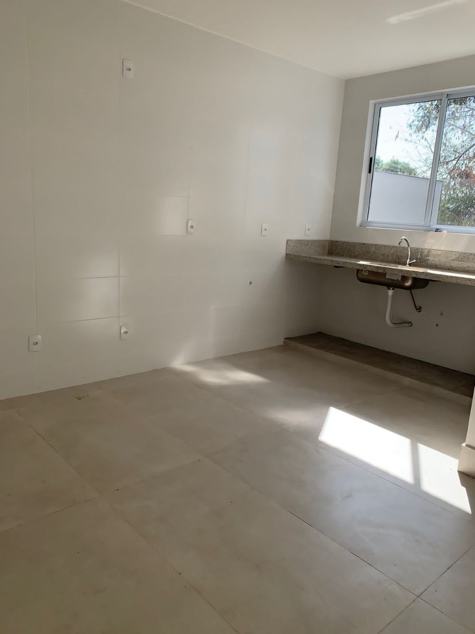 Apartamento à venda com 3 quartos, 109m² - Foto 12