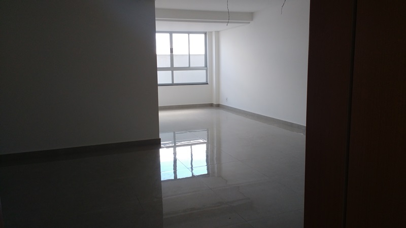 Apartamento à venda com 3 quartos, 117m² - Foto 1