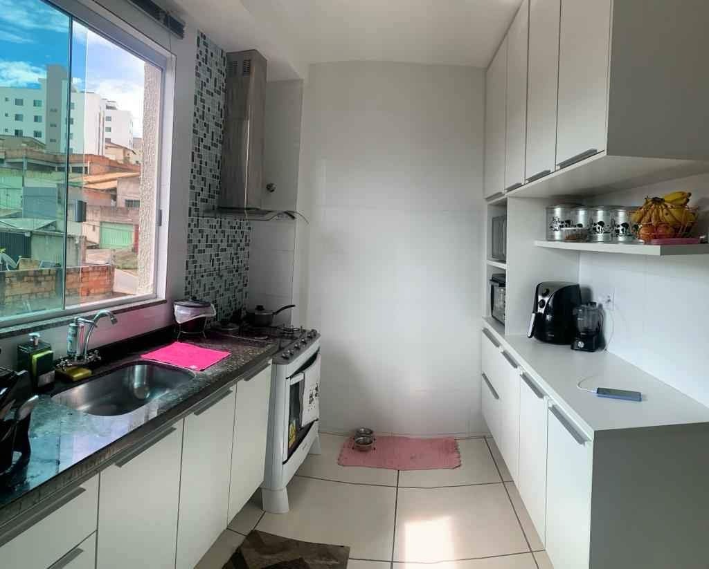 Cobertura à venda com 3 quartos, 75m² - Foto 4