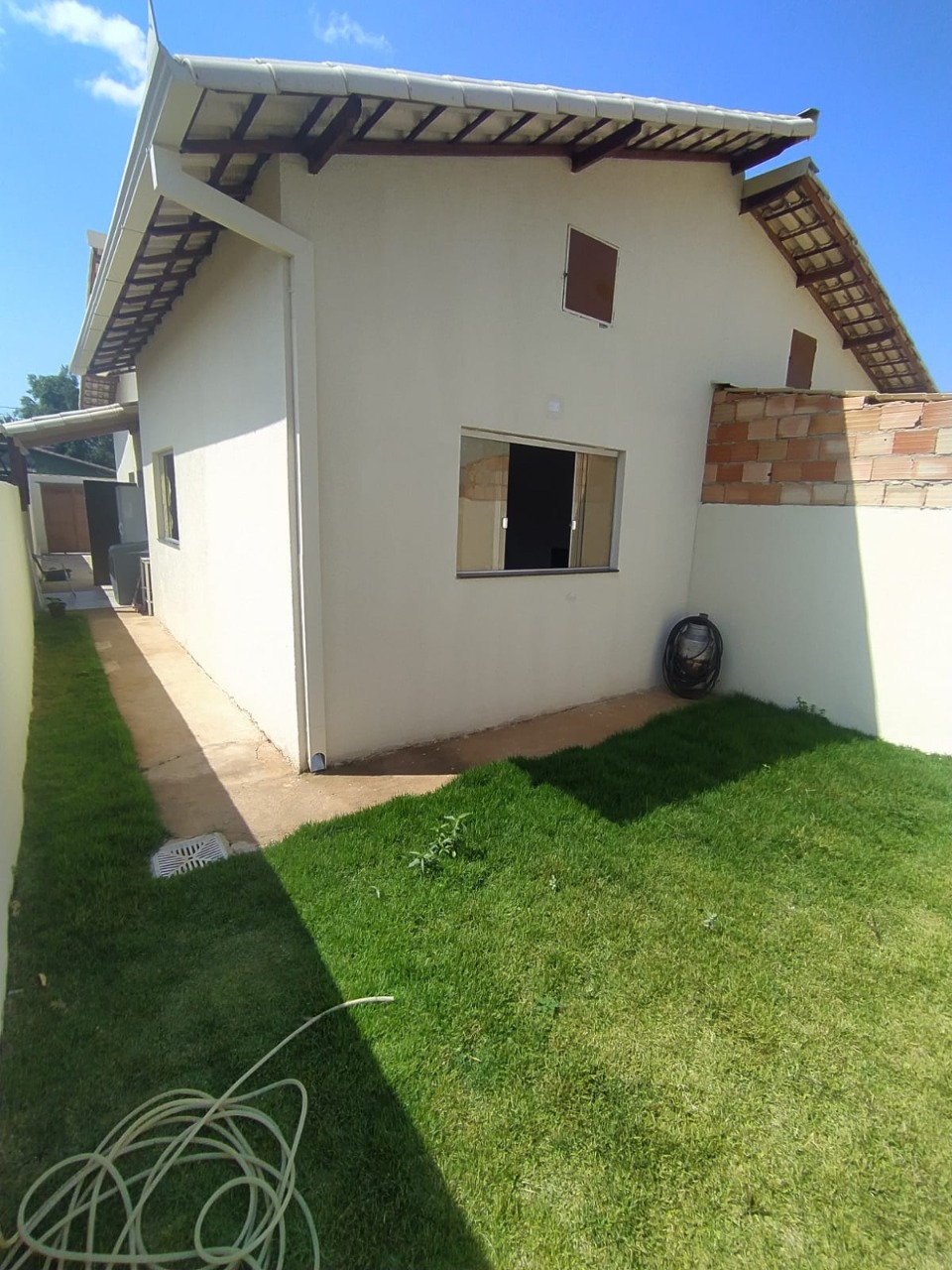 Casa à venda com 2 quartos, 55m² - Foto 6