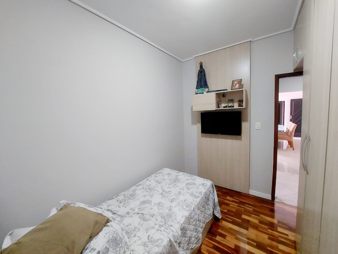 Casa à venda com 4 quartos, 204m² - Foto 12