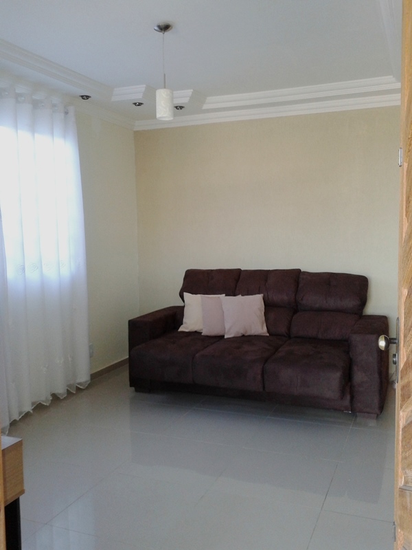 Casa à venda com 5 quartos, 160m² - Foto 3