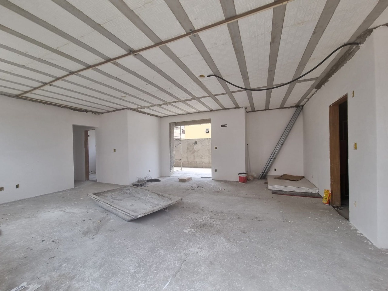 Apartamento à venda com 3 quartos, 310m² - Foto 10