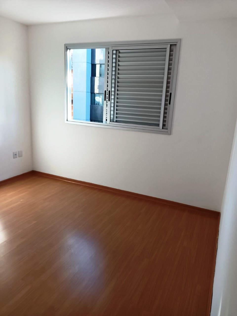 Apartamento à venda com 2 quartos, 62m² - Foto 7