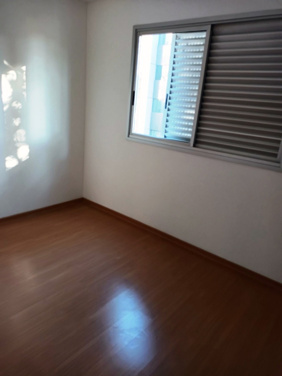 Apartamento à venda com 2 quartos, 62m² - Foto 12